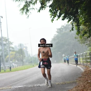 Runner Photo 8845776