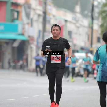 Runner Photo 8845843