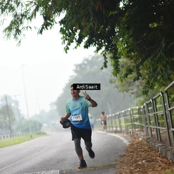 Runner Photo 8845864