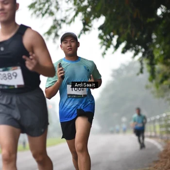 Runner Photo 8845875