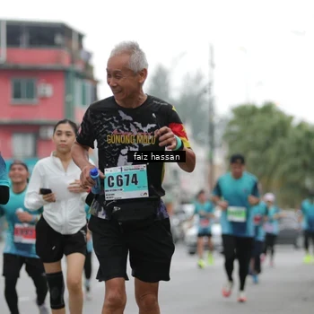 Runner Photo 8845913