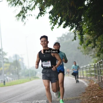 Runner Photo 8845996