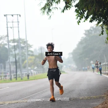 Runner Photo 8846118
