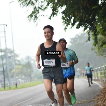 Runner Photo 8846143