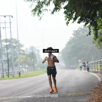 Runner Photo 8846154