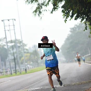 Runner Photo 8846173
