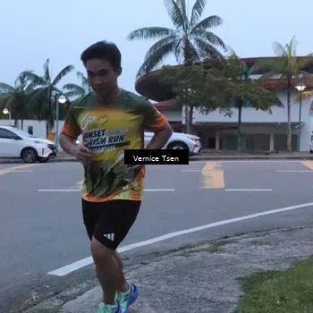 Runner Photo 8846176