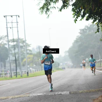 Runner Photo 8846260