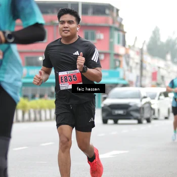 Runner Photo 8846269