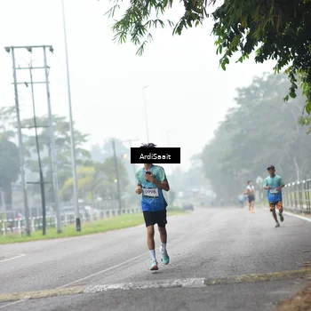 Runner Photo 8846291