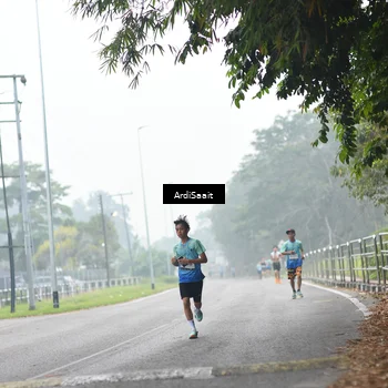 Runner Photo 8846316