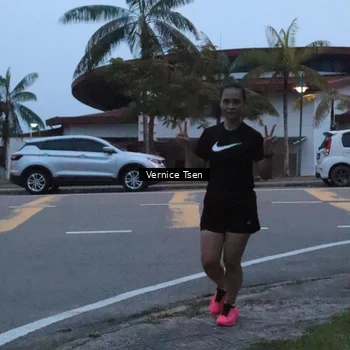 Runner Photo 8846330