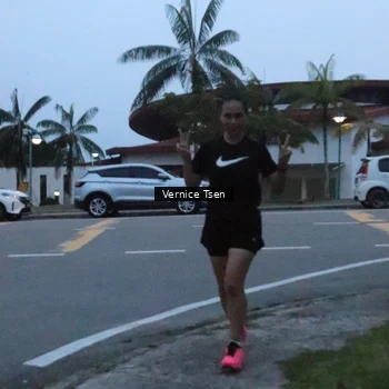 Runner Photo 8846363