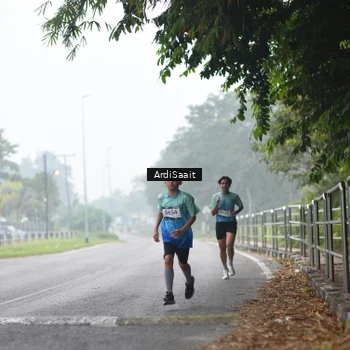 Runner Photo 8846503