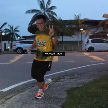 Runner Photo 8846506