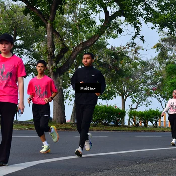 Runner Photo 8846563