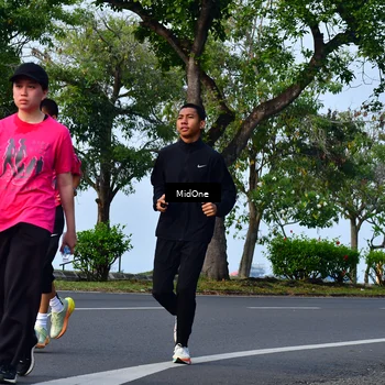 Runner Photo 8846571