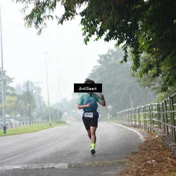 Runner Photo 8846579