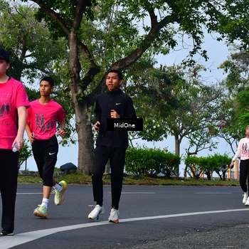 Runner Photo 8846605