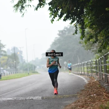 Runner Photo 8847009