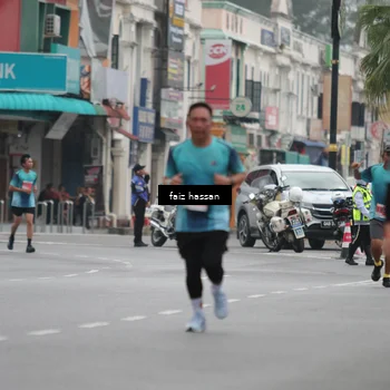 Runner Photo 8847010