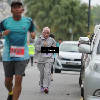 Runner Photo 8847058