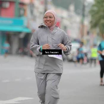 Runner Photo 8847059