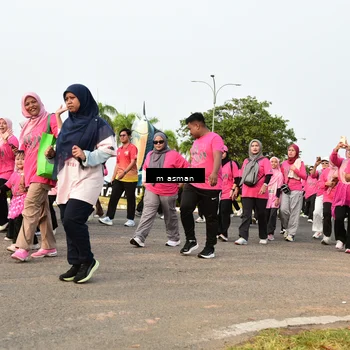 Runner Photo 8847096