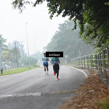 Runner Photo 8847120