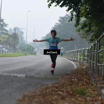 Runner Photo 8847230