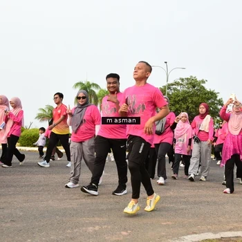 Runner Photo 8847286