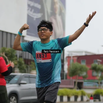 Runner Photo 8847287