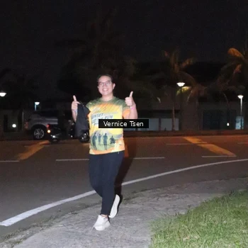 Runner Photo 8847289