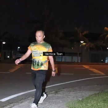 Runner Photo 8847302