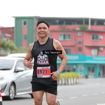 Runner Photo 8847344