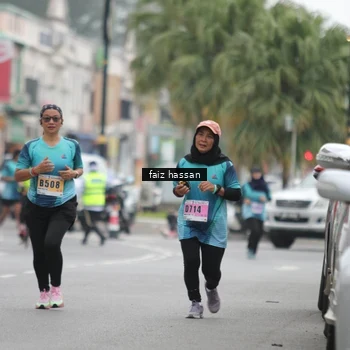 Runner Photo 8847368