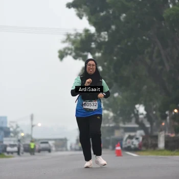 Runner Photo 8847372
