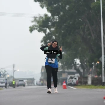 Runner Photo 8847396