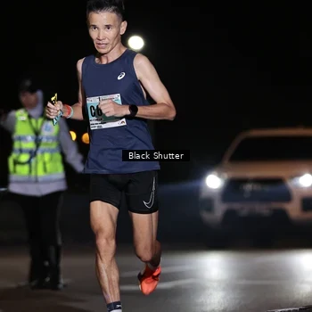 Runner Photo 8847443