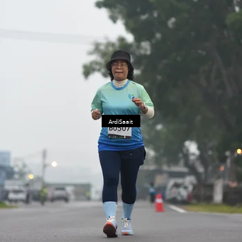Runner Photo 8847513