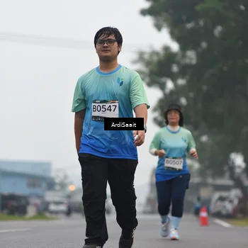 Runner Photo 8847533