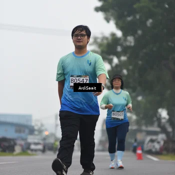 Runner Photo 8847566