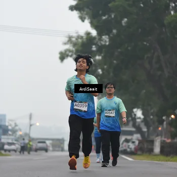 Runner Photo 8847611