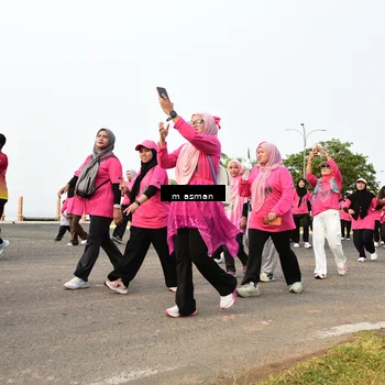 Runner Photo 8847642