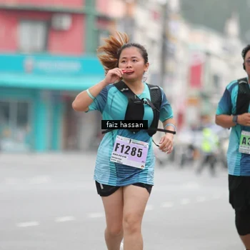Runner Photo 8847693