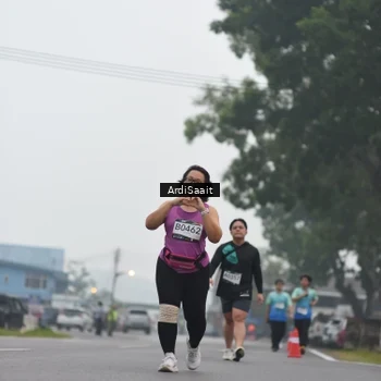 Runner Photo 8847717