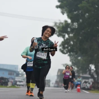 Runner Photo 8847767