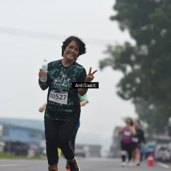 Runner Photo 8847786