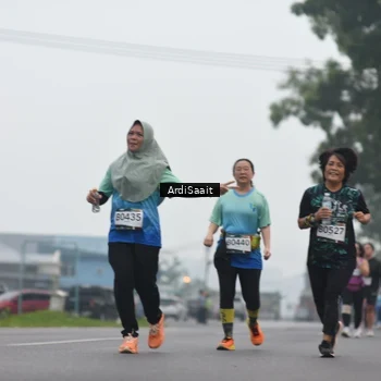Runner Photo 8847806