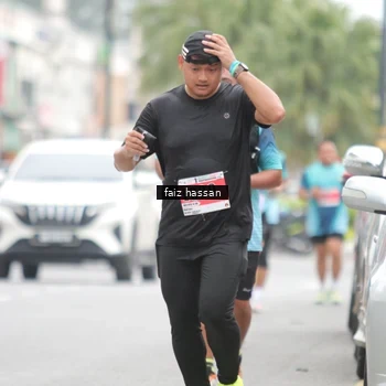 Runner Photo 8847808